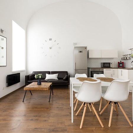 B17 Bajcsy Apartment Budapest Eksteriør billede