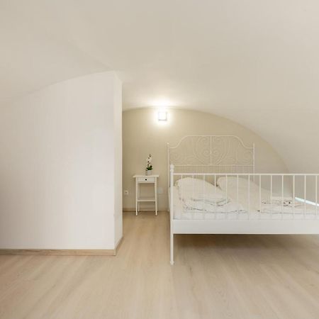 B17 Bajcsy Apartment Budapest Eksteriør billede