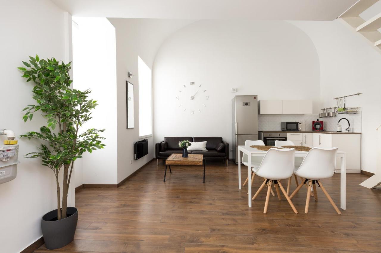 B17 Bajcsy Apartment Budapest Eksteriør billede