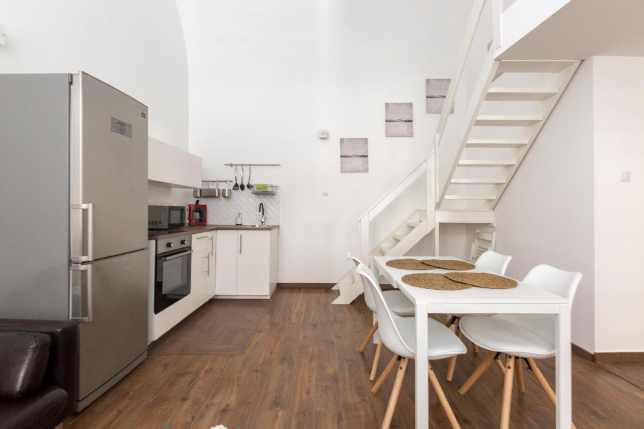 B17 Bajcsy Apartment Budapest Eksteriør billede