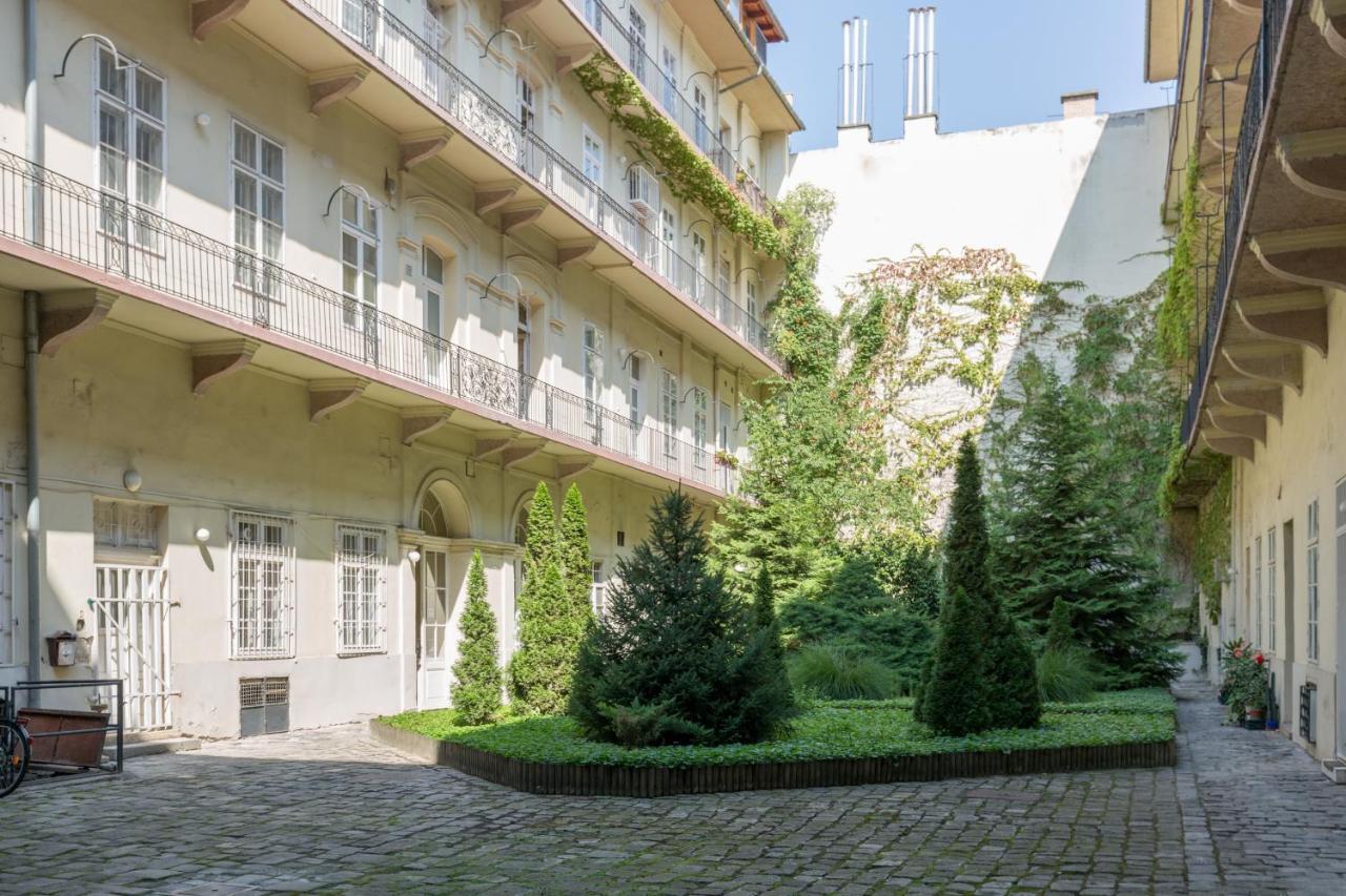 B17 Bajcsy Apartment Budapest Eksteriør billede