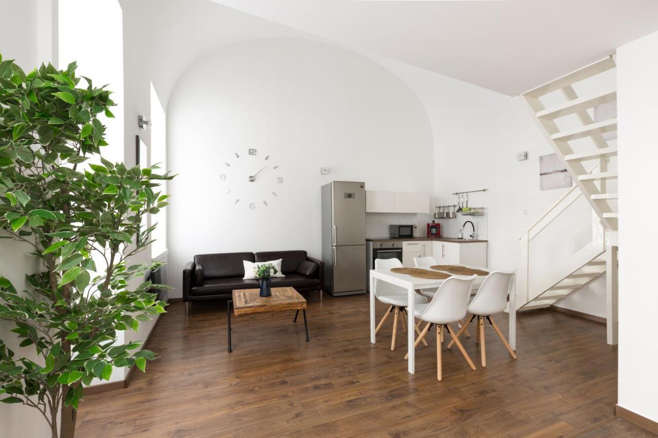 B17 Bajcsy Apartment Budapest Eksteriør billede