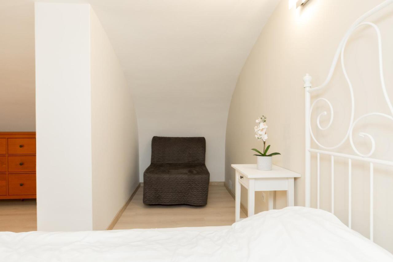 B17 Bajcsy Apartment Budapest Eksteriør billede